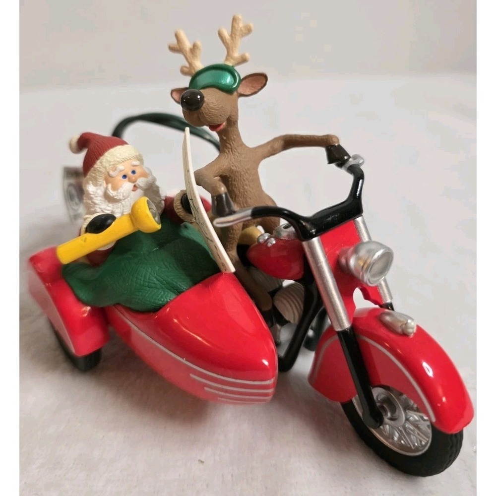 1997 "Motorcycle Chums" Hallmark Keepsake Christmas Ornament Magic Light